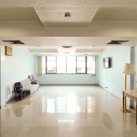 Go Inn V ชิดลม Makkasan Extérieur photo
