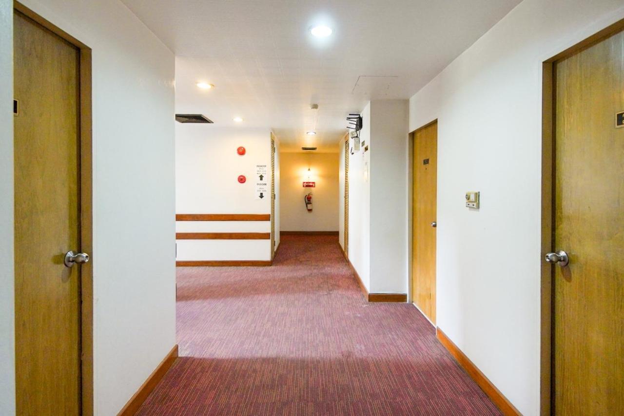 Go Inn V ชิดลม Makkasan Extérieur photo